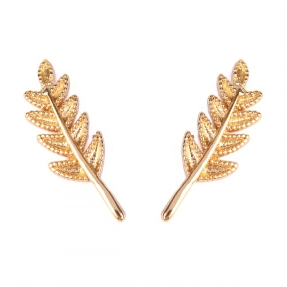 Riah Fashion Jewelry - Leaf Crawler Earrings